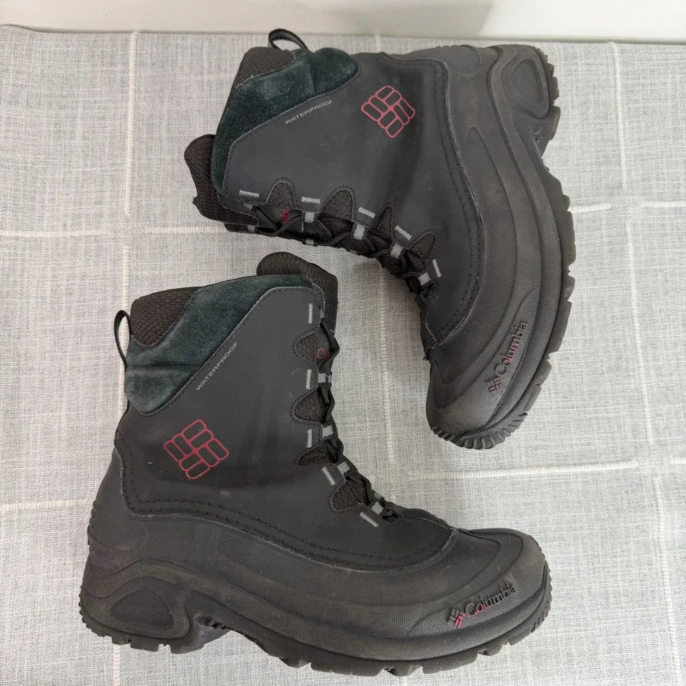 Columbia Bugaboot YOUTH Size 6 Black‎ 200g Suede Winter Boots